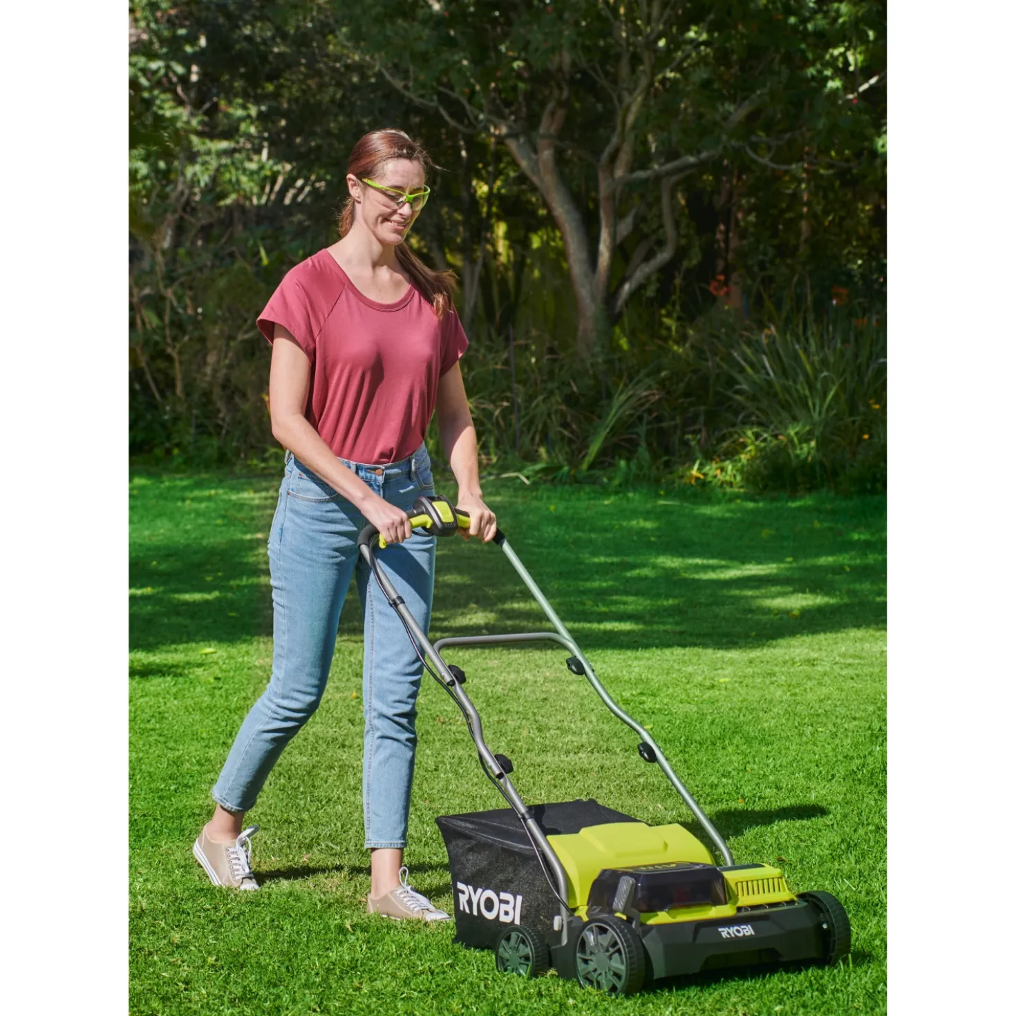 Ryobi RY18SFX35A-240 One+ 18V Brushless Accu Verticuteerder set (2x 4.0Ah) - 35cm