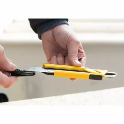 Stanley STHT10266-0 Afbreekmes Autolock - 18mm