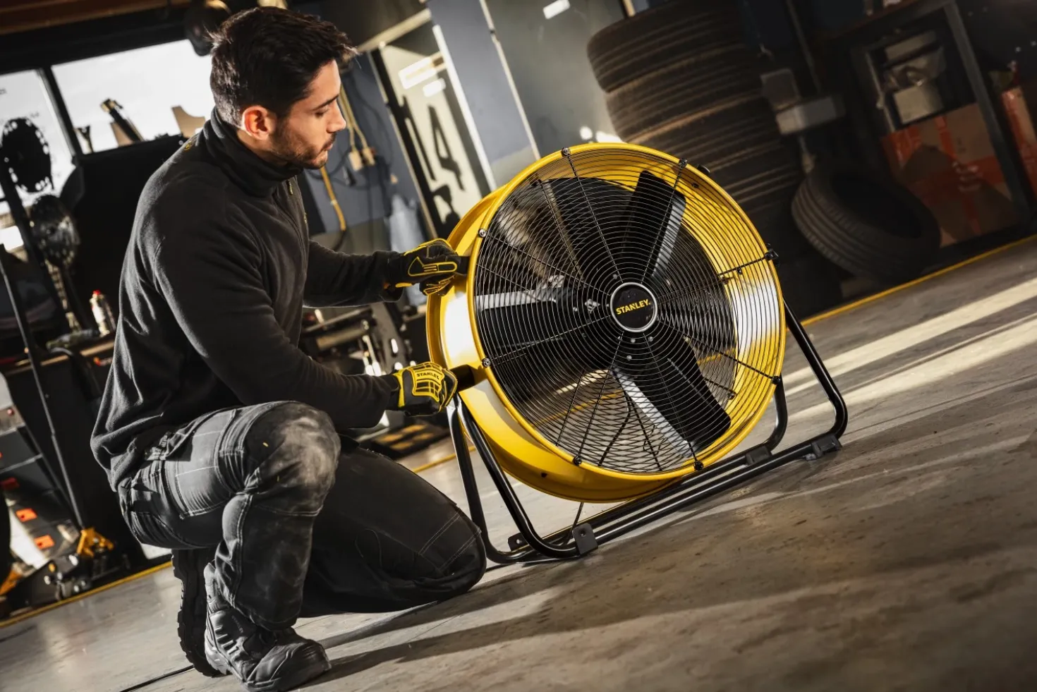 Stanley SXF306125D Ventilator - 290W