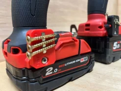 StealthMounts BH-M18-S-RED-2 Stubby magnetische bithouder voor machines Milwaukee M18 - Rood - 2 stuks
