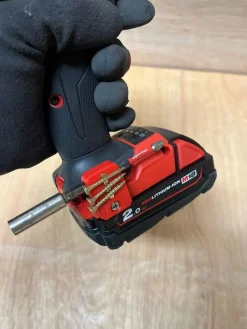 StealthMounts BH-M18-S-RED-2 Stubby magnetische bithouder voor machines Milwaukee M18 - Rood - 2 stuks