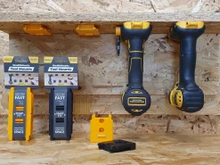 StealthMounts TM-DW18-YLW-4 Machinehouder voor DeWALT XR - Geel - 4-pack