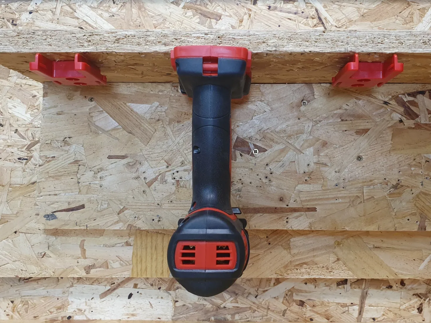 StealthMounts TM-MW18-RED-4 Machinehouder voor Milwaukee M18 - Rood - 4-pack