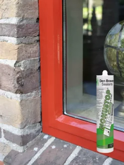Zwaluw Den Braven Monustop